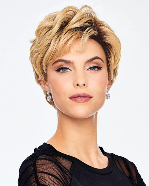 Chic Wavy | Synthetic Wig By Hairdo 3 Chic Wavy | Synthetic Wig By Hairdo