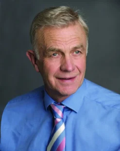 Kingsley | Men's Toupee By Leading Man