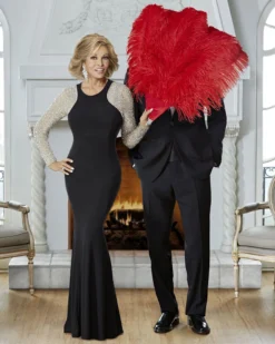 Wigs For Women The Art Of Chic | Lace Front & Monofilament Human Hair Wig By Raquel Welch